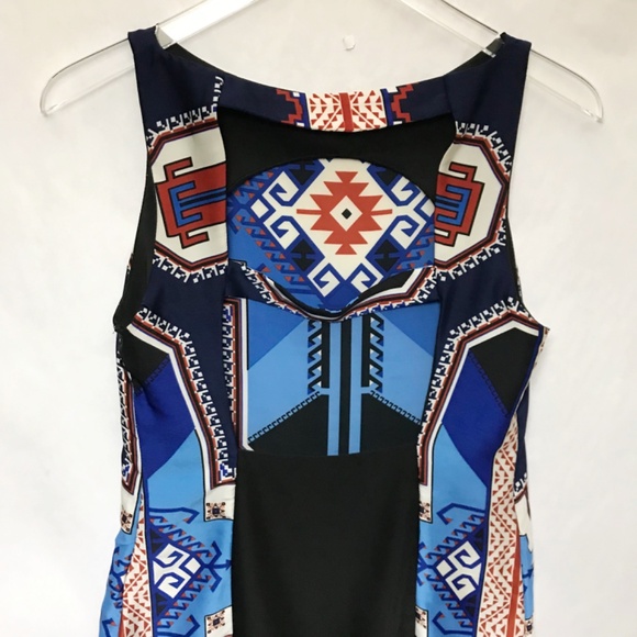 Farm Rio Aztec Geometric Print Cut-Out Back Sleeveless Sheath Dress S/P - Picture 5 of 9